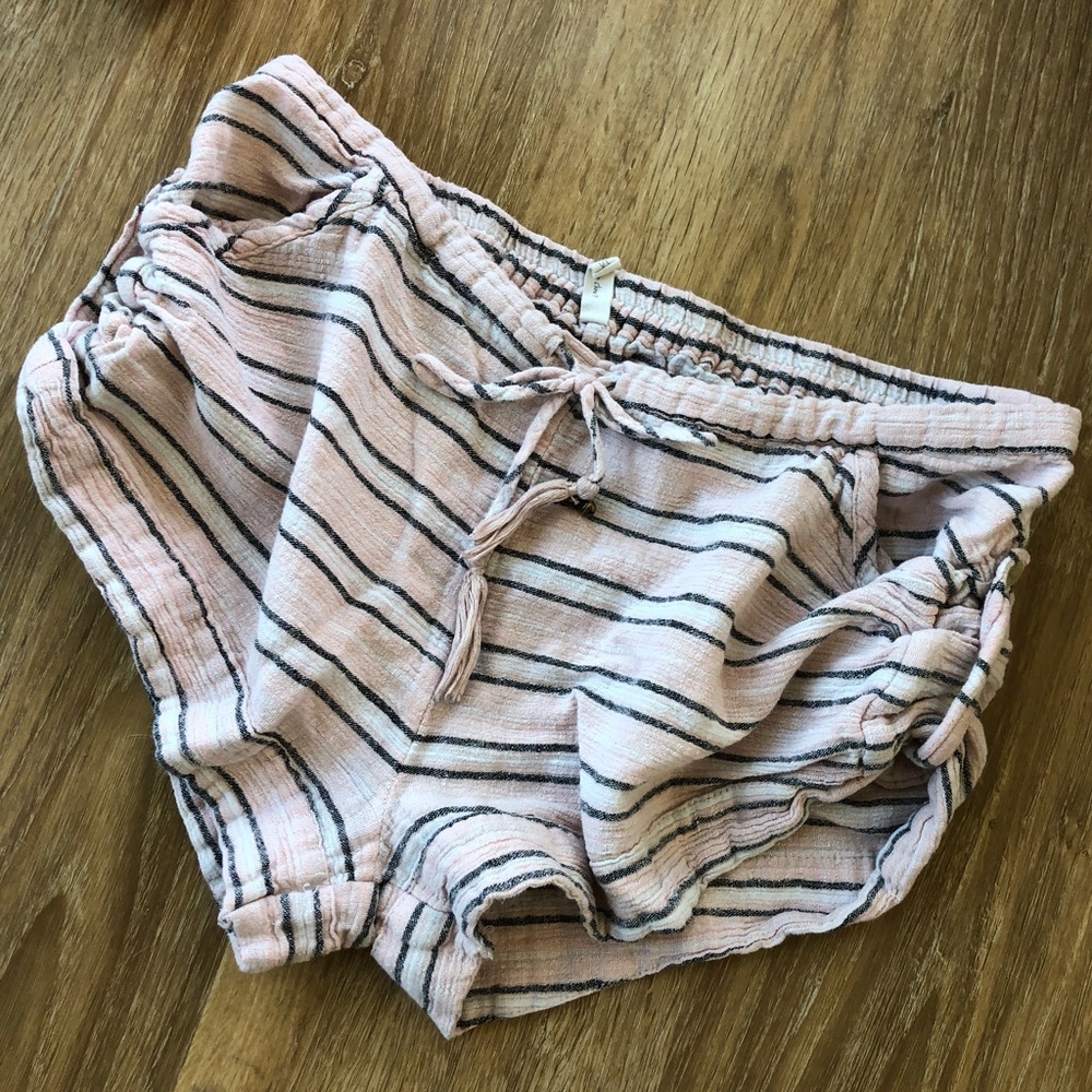 Spell Gypsy Island Boho shorts XS | Free People